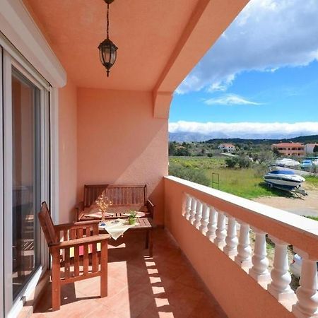 Apartments Jasmin Barbat na Rabu Экстерьер фото