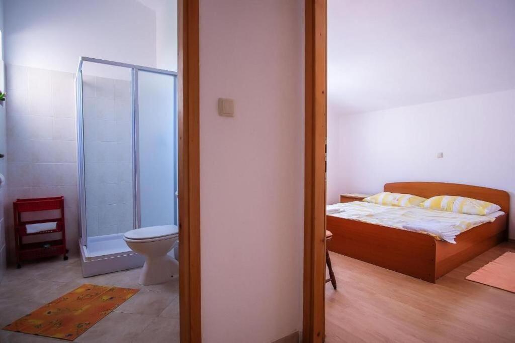 Apartments Jasmin Barbat na Rabu Экстерьер фото