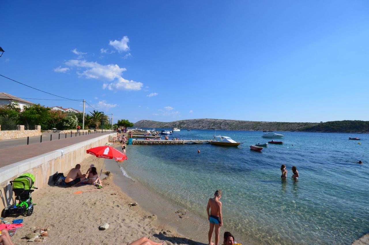 Apartments Jasmin Barbat na Rabu Экстерьер фото